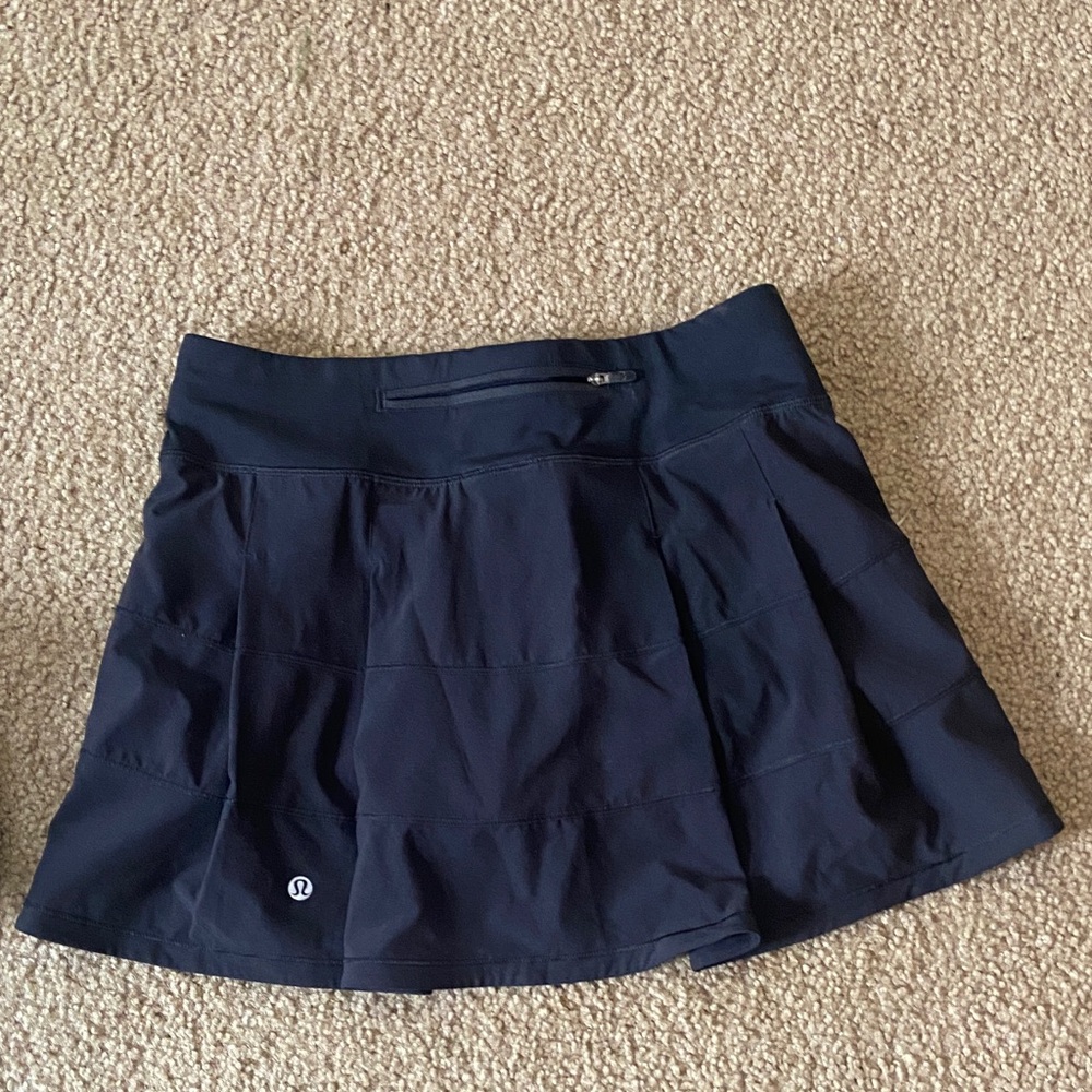 lululemon athletica Dark Black skirt